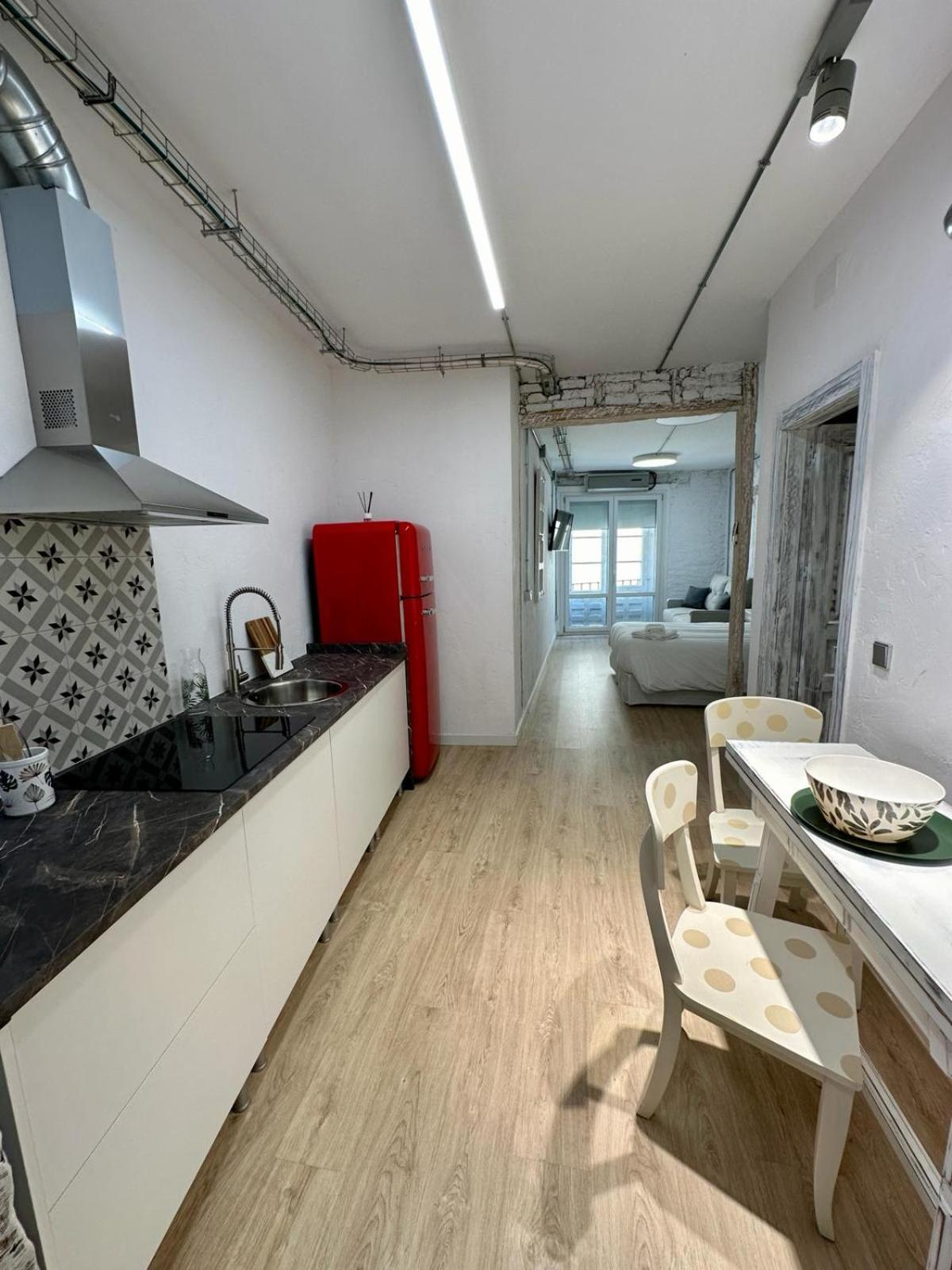 Apartamentos Carolina By Gaiarooms León Exterior foto